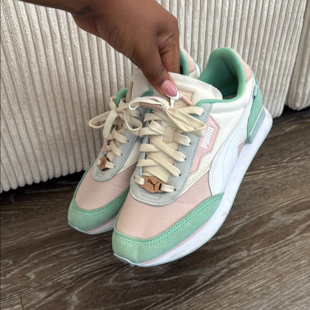 Puma Green and Pink Sneakers Retro-Inspired Chunky Design